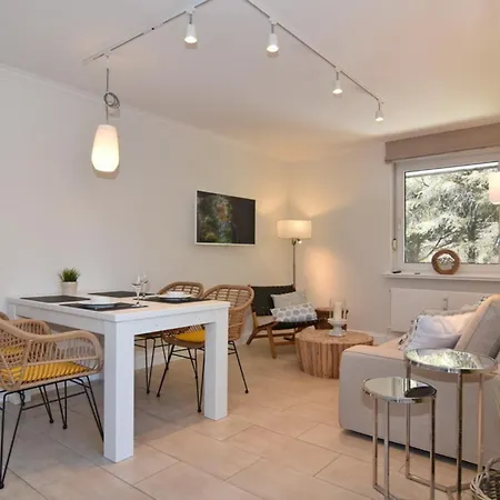 Luv &amp Lee, Whg 9 公寓 *