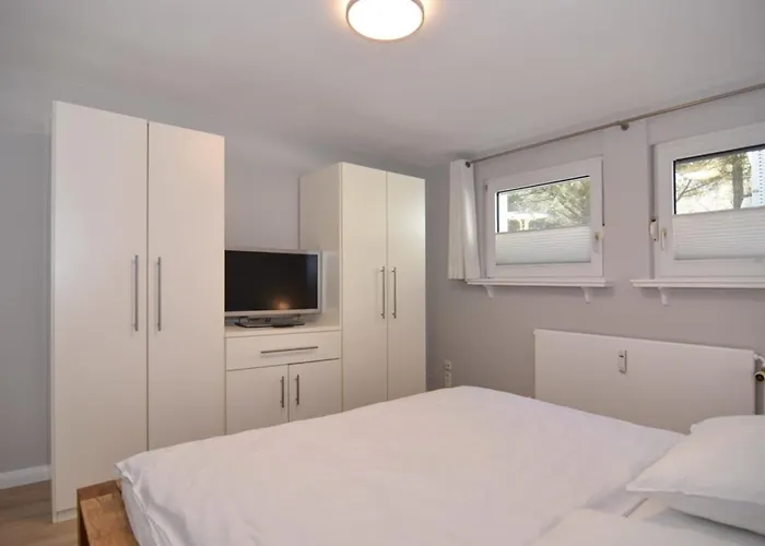 Luv &amp Lee, Whg 9 * 韦斯特兰